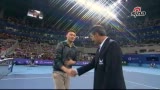 视频-小德梅尔泽赛前挑边 奥运亚军张琳掷硬币