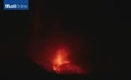 ? Amazing footage as Italy's Mount Etna volcano erupts - YouTube