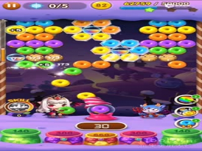 全民泡泡大战蓝莓天空第82关