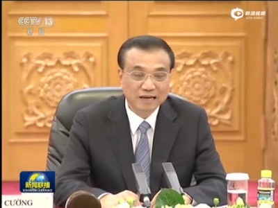 李克强同越南总理举行会谈