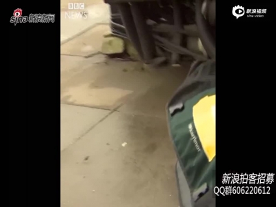 伦敦恐袭后警察高喊：躲起来!