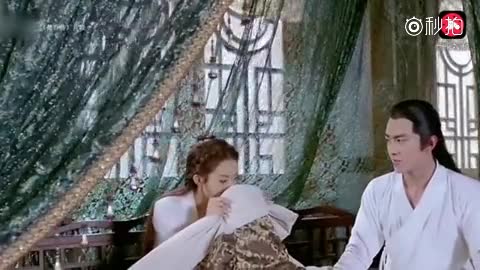 继婚纱照之后!赵丽颖林更新又齐登《时尚健康》封面,简直配一脸!图片