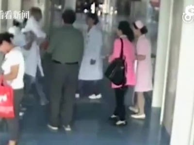 郑州女童喝酸奶窒息护士抱她