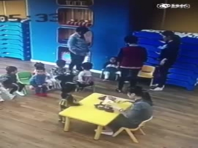 携程再曝虐童视频 孩子被绑椅子上