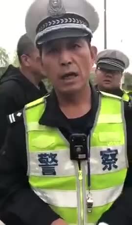 视频-交警硬气执法 网友怒赞：他不就是“李云龙”