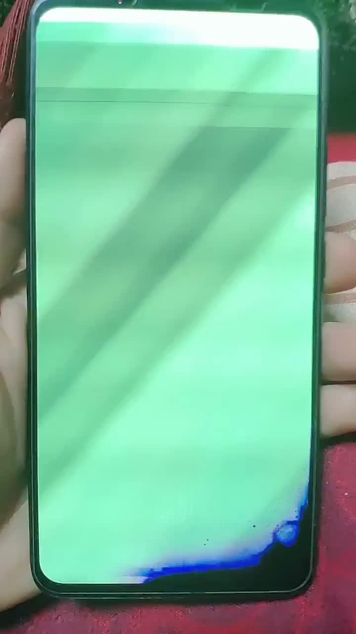 手机屏幕质量问题漏液