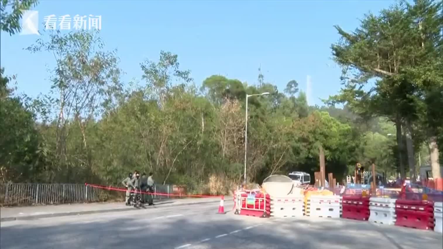 视频：香港三男子测试遥控炸弹被捕 图谋炸警察总部