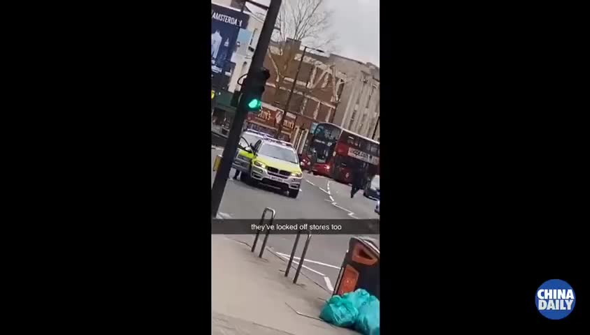 视频|英国伦敦发生持刀伤人事件 警方称与“恐怖袭
