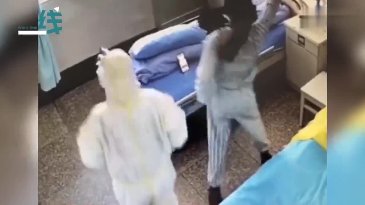 视频|可爱！病人跳舞拍视频 医护人员努力跟上节拍