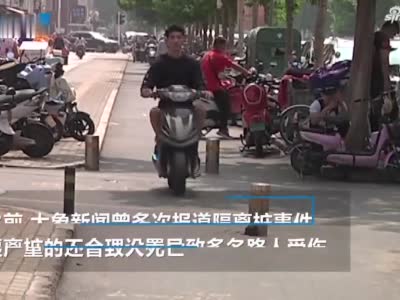 郑州街头现升级版隔离桩 塑胶材质每根造价3000多！