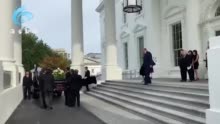 特朗普在白宫为弟弟罗伯特举行葬礼