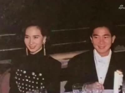 1991年陈百强忍泪参加何超琼婚礼2年后何超琼坚持为其扶灵
