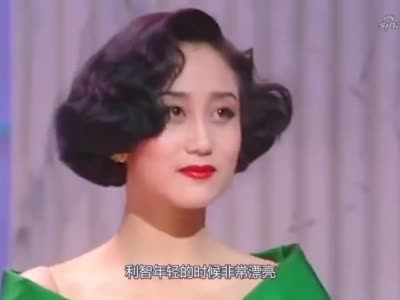 李连杰前妻风情万种老婆利智却老的吓人当年被什么迷了心窍