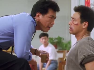 钟镇涛胆子真大,敢让大傻哥给他倒茶喝,结果果然没让人失望|钟镇涛