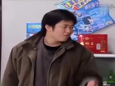 东北一家人:顺子也开始摆架子:牛小伟!出来给我整两壶
