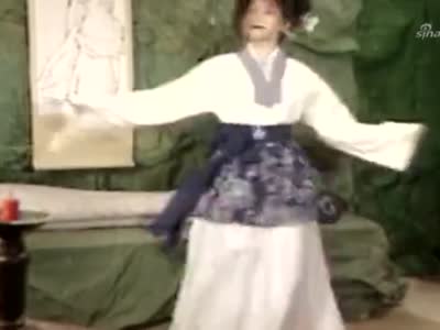 新白娘子媚娘为所作之事自责不料采因却因此得救被观音收留