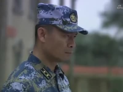 火蓝刀锋:龙百川惊呆了自己竟然旧伤复发,都咳出血了