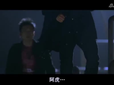 导火线:渣哥在监狱悠闲跳起舞蹈,因为他知道兄弟会杀掉所有证人