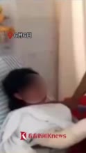 视频｜担心妻子有了工作抛弃自己 印度男子砍下她的手