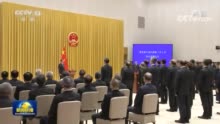 国务院举行宪法宣誓仪式 李克强总理监誓