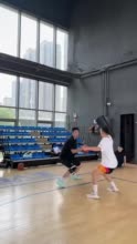持续进化！训练师晒广东男篮球员张皓嘉的训练视频
