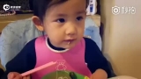 视频：黄磊小女儿边吃面边逗妈妈 被侃演技浮夸