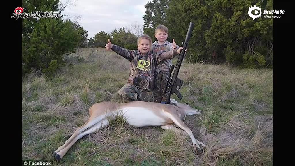 美国7岁女孩持长枪猎杀鹿 5岁开始练射击