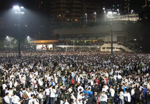 香港警察协会举行集会 声援“打占中者”入狱警察