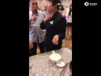 广州酒家偷酒视频