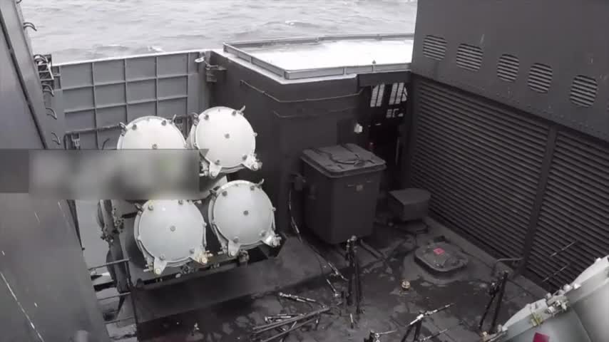 视频：俄罗斯护卫舰波罗的海演习 发射一枚Kh-3