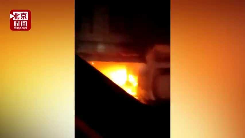 视频：广西无照烟花爆竹店爆燃致5人死亡 店门口放