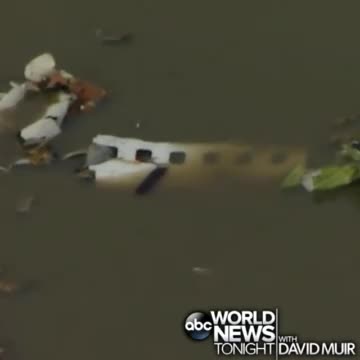 视频-美国一波音767货机于休斯敦海湾坠毁 机上