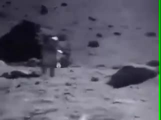 视频:宇航员登月视频调快速度后整个画风忽然