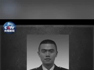视频-18岁消防员王佛军牺牲 班长：我想去换他 让我去吧
