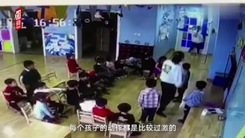 视频-多名幼童遭老师锁脖子掐下巴 涉事幼儿园正被