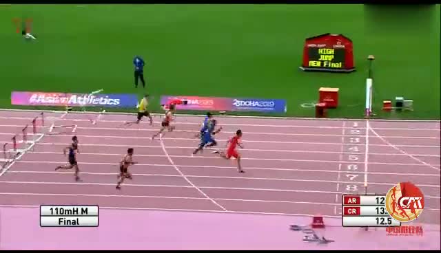 视频：谢文骏夺男子110米栏冠军 破刘翔亚锦赛纪