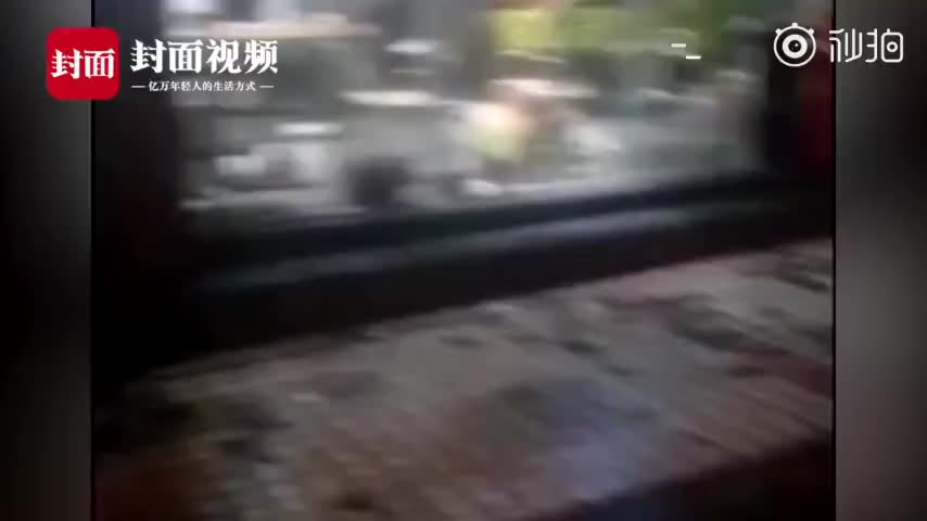 视频-四川宜宾长宁6级地震现场：房屋开裂玻璃震碎