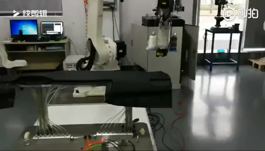 国内首个3D缝纫机器人研制成功 能够自动识别缝纫位置