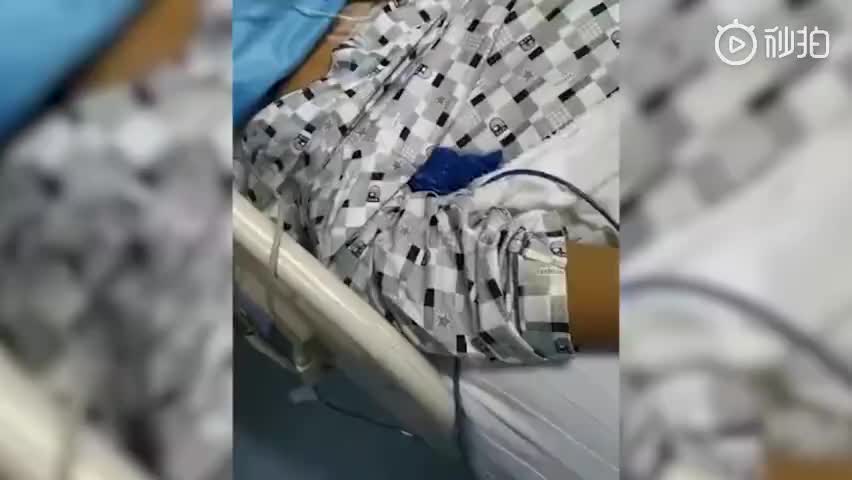 视频|16岁男孩去世2天后医院仍收费？医院：可走