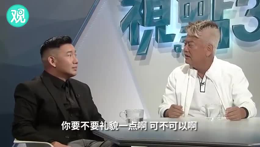 视频-陈百祥VS杜汶泽节目上交锋：不是声音大就是