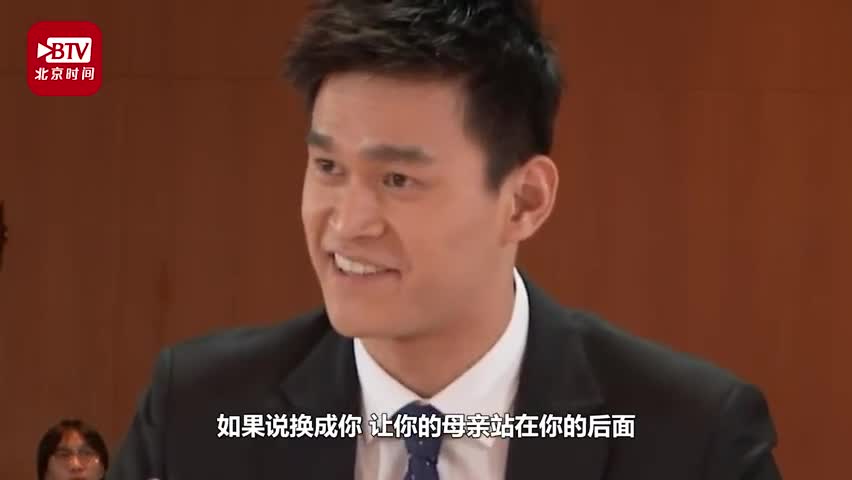 视频-孙杨连发五问质疑检测过程：请求检查人员遵守