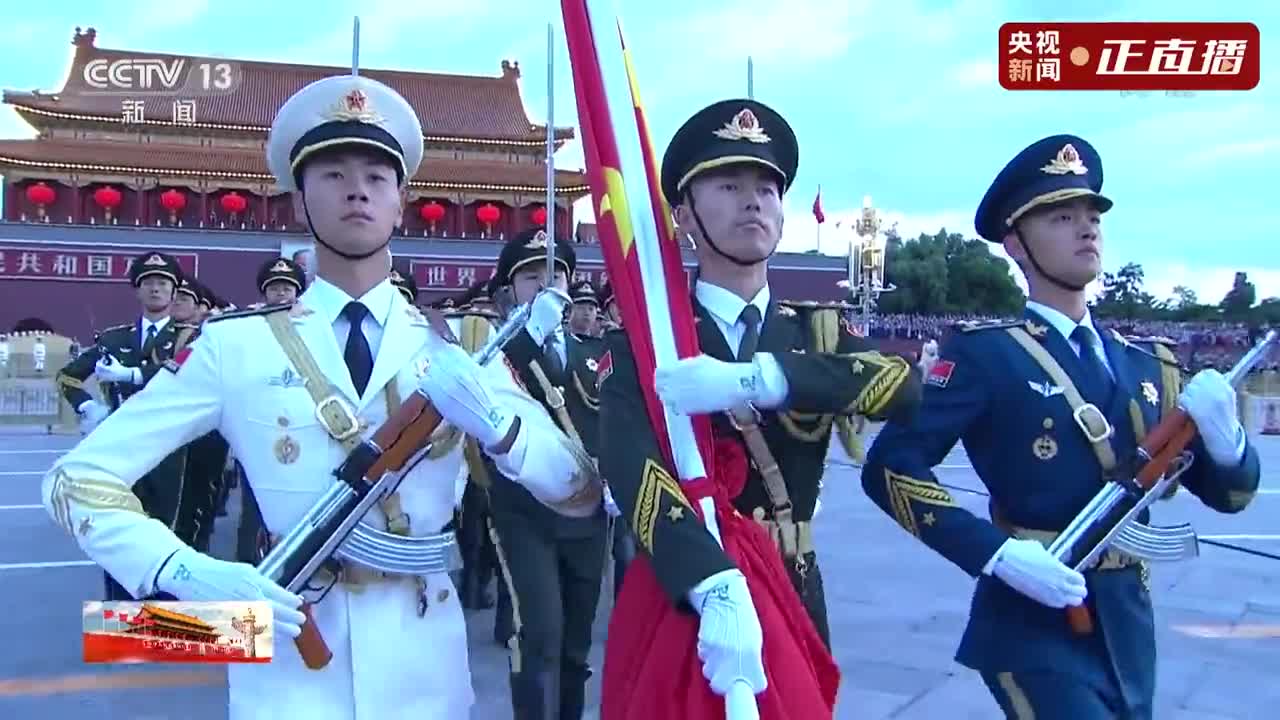 國慶天安門廣場升旗儀式祝福祖國